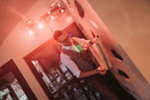 krikštynų vedjėas